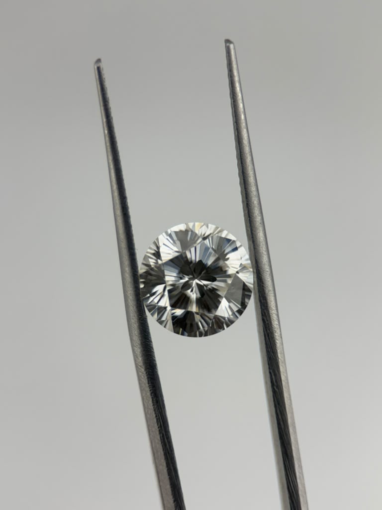 Sakura Cut Moissanite
