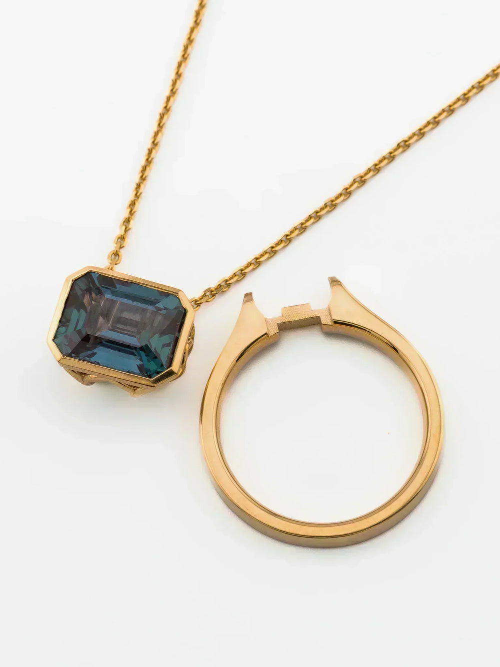 Convertible Rings: How an Engagement Ring Becomes a Pendant