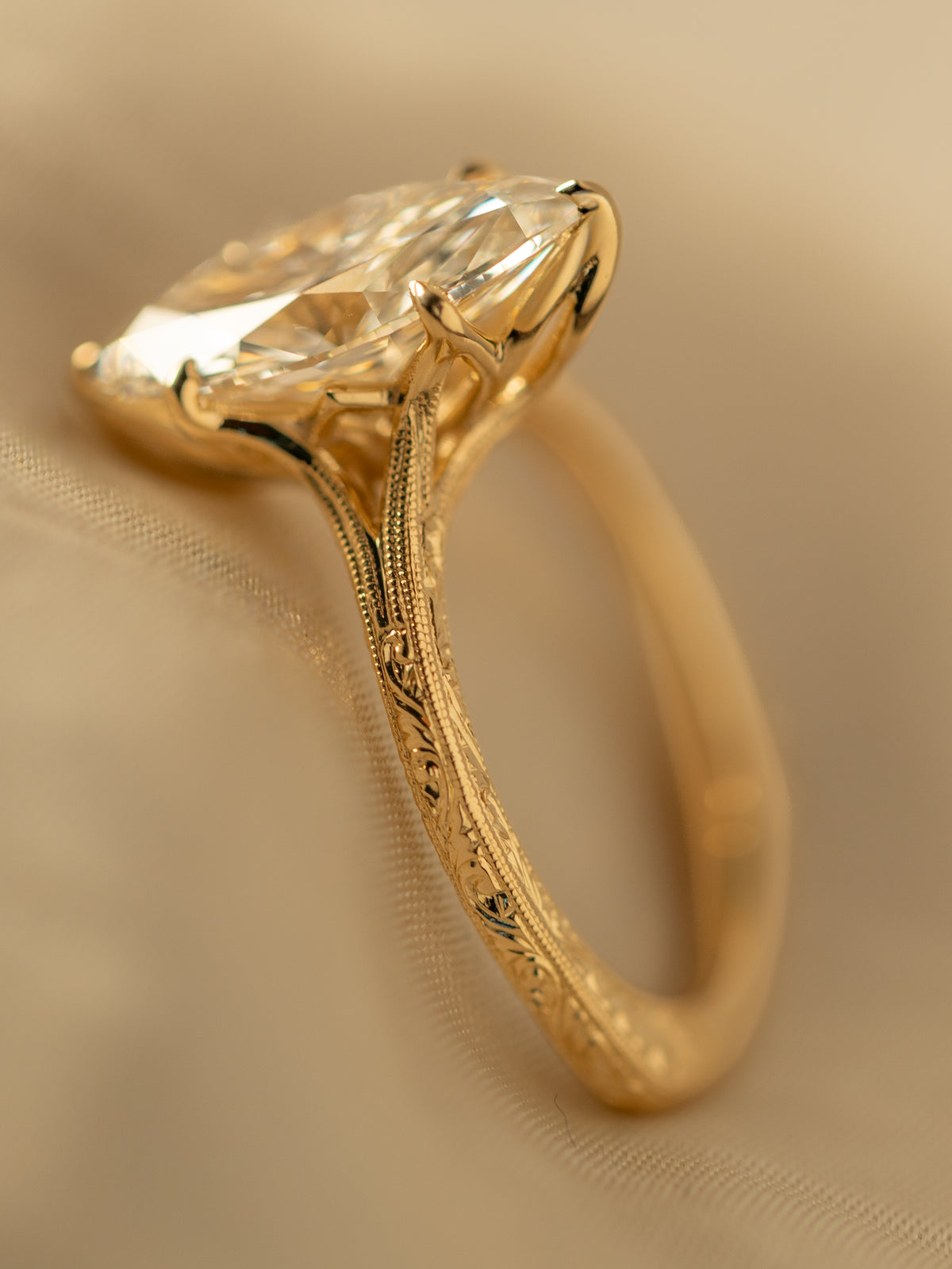 MINHÈ ring 2034-1 · Hand Engraving