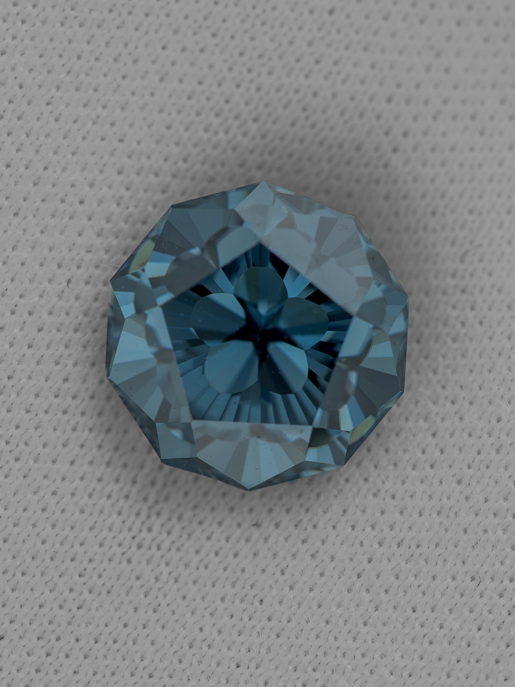 Sakura Moissanite - Royal Blue
