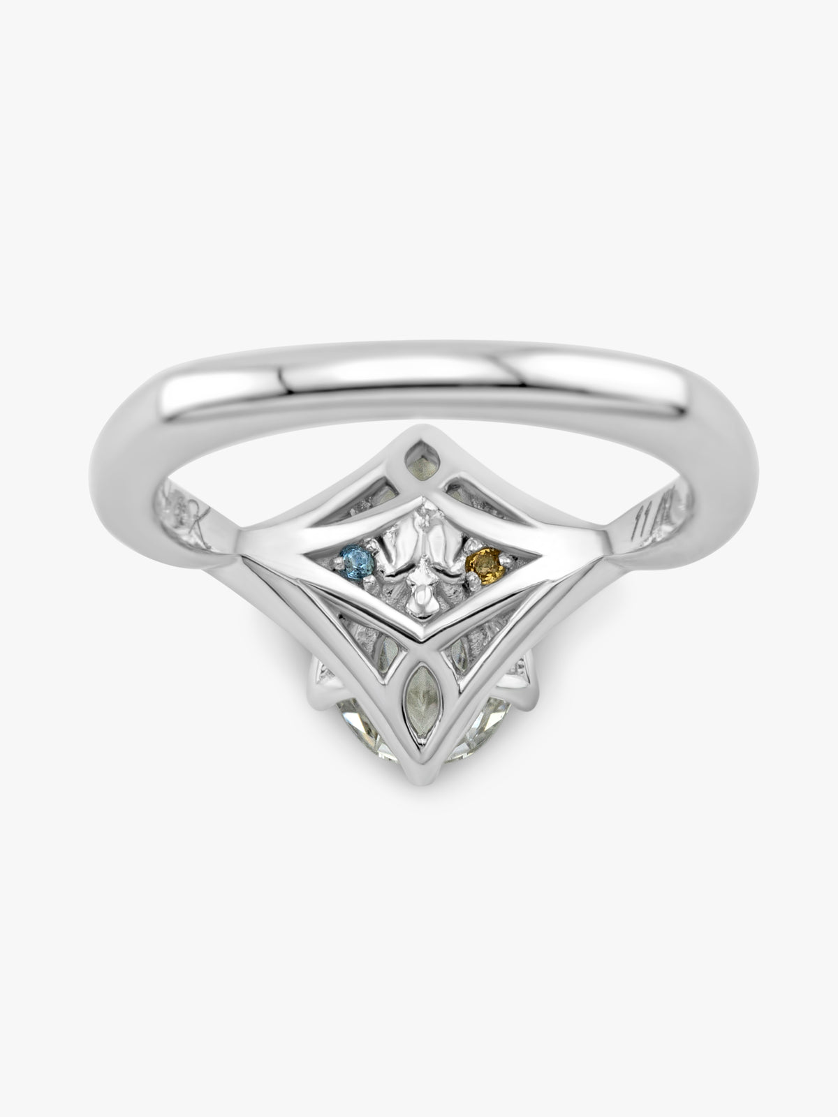 MINHÈ ring 1823-1 · Hidden Motif