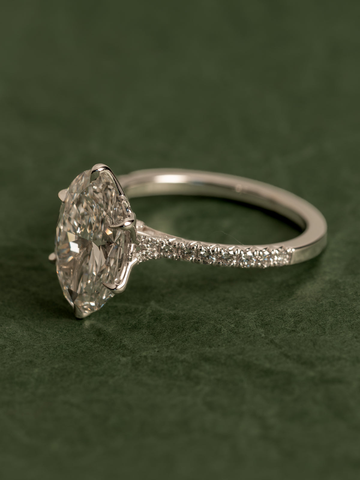 minhè ring 1379-1