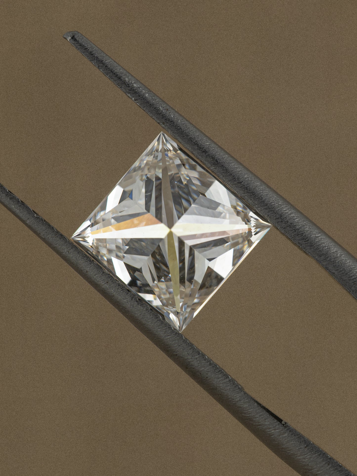 2.52ct Princess E VVS2 Lab-Grown Diamond