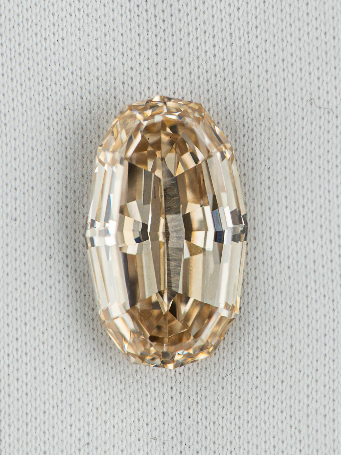 4.11ct Champagne Dodecagonal Step-Cut Lab-Grown Diamond