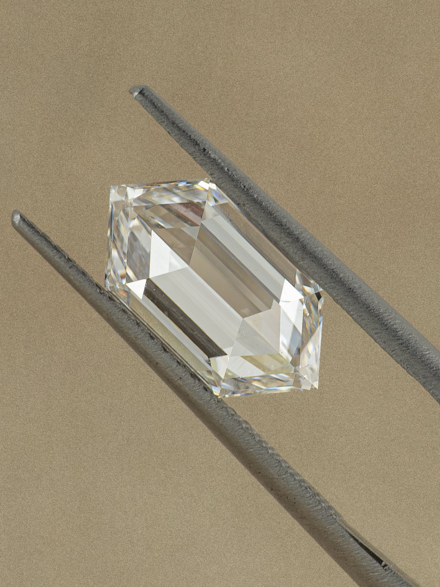 2.59ct Dutch Marquise E VVS2 Lab -Grown Diamond