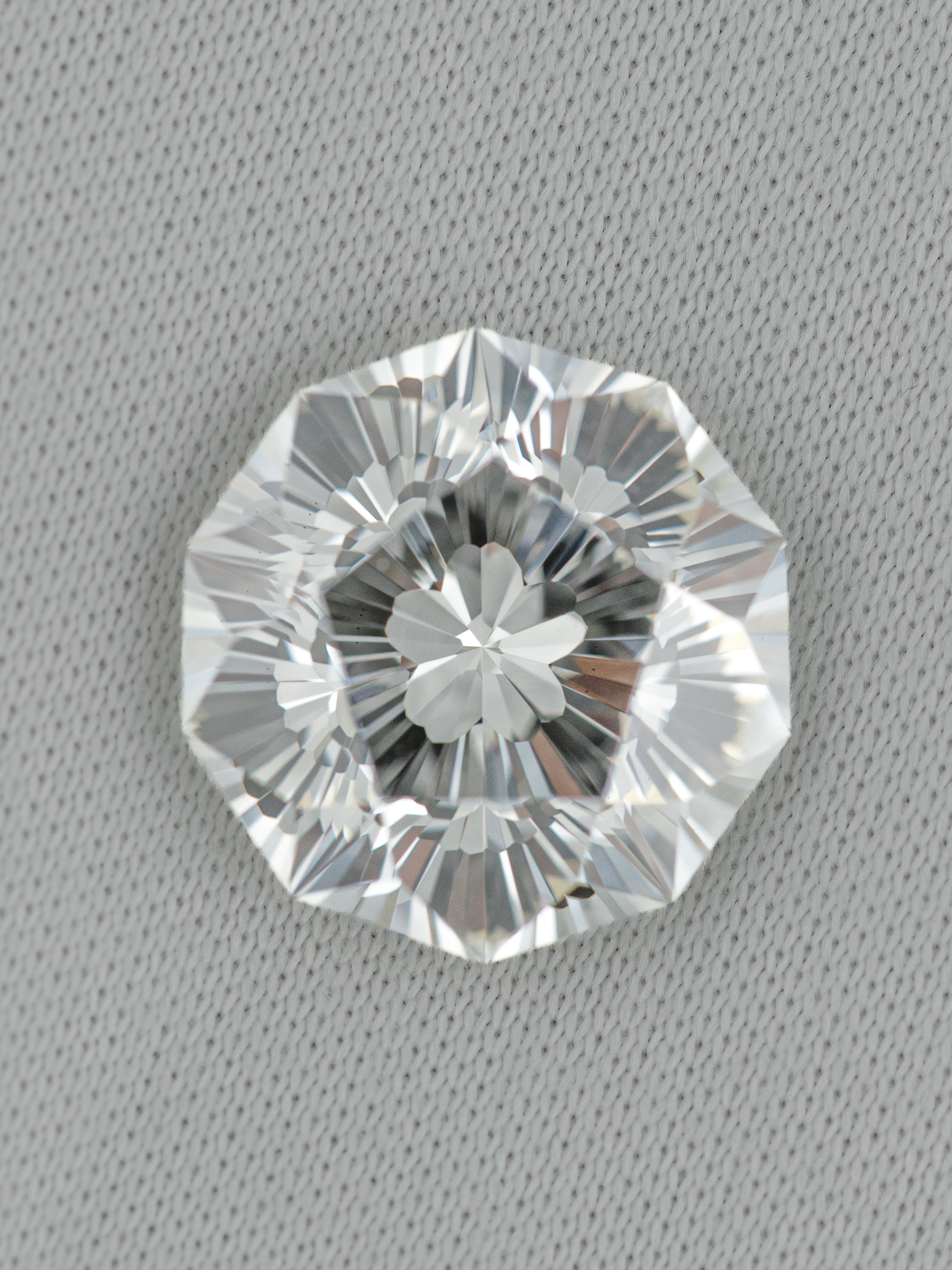 Sakura Cut Gemstones – James Ly
