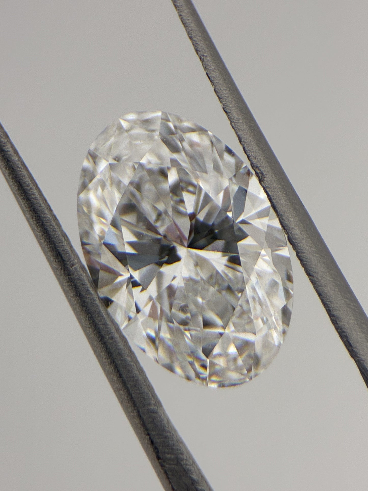 4.02ct Oval Lab Diamond DVVS2