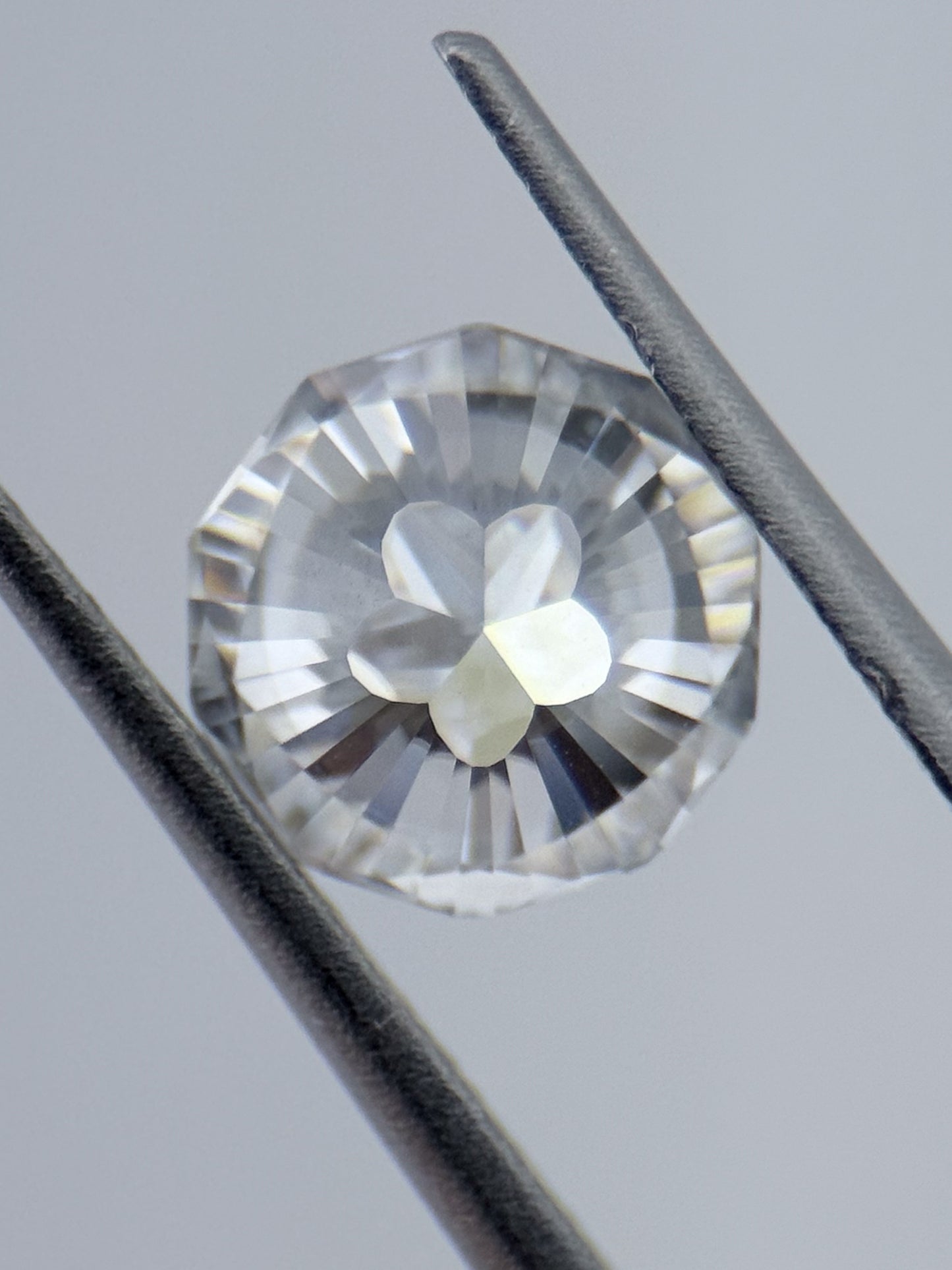 1.5ct Sakura Cut Moissanite